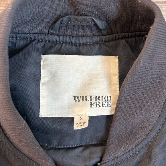 ARITZIA Wilfred bomber jacket - Picture 2 of 4